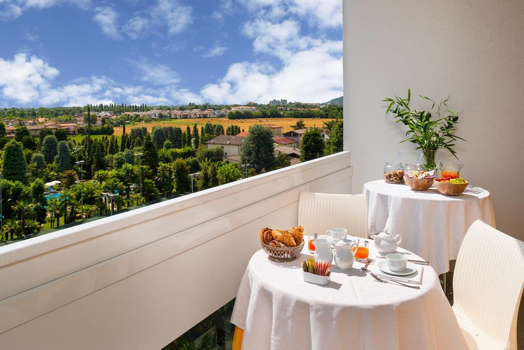 Hotel Metropole Abano Terme Kültér fotó